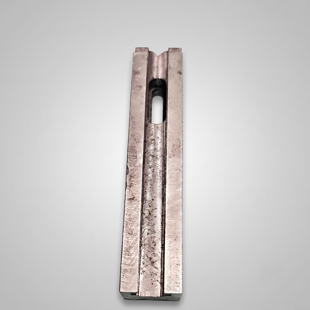 Stapler - Pinning Machine